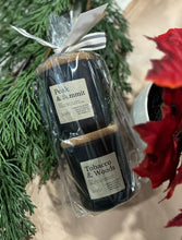 Load image into Gallery viewer, One of the duet gift sets from the Cascade Collection: A pair of mini 4 oz candles together in the scents of Peak & Summit and Tobacco & Woods.