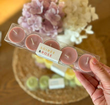 Load image into Gallery viewer, Package of the Soirée & Rose tealights from the Classic Collection.
