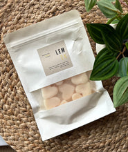 Load image into Gallery viewer, Soy Wax Melts: Lemon Scented