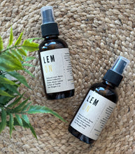 Load image into Gallery viewer, Linen Spray in the Kitchen Collection: Lemon Scent
